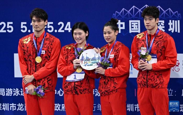 中国游泳选手实现逆袭，决战冠军角逐的简单介绍