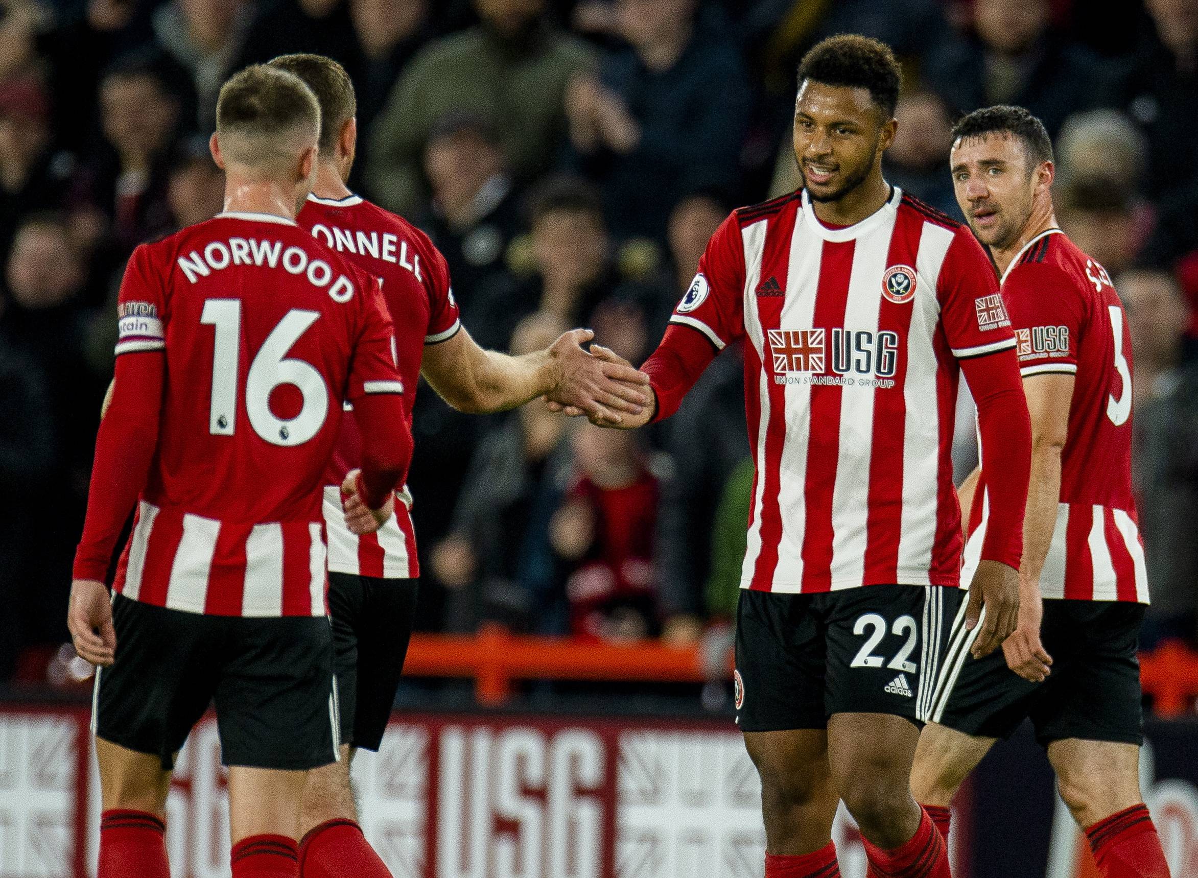 热那亚展示强悍实力，欧冠资格赛区舞台璀璨！的简单介绍