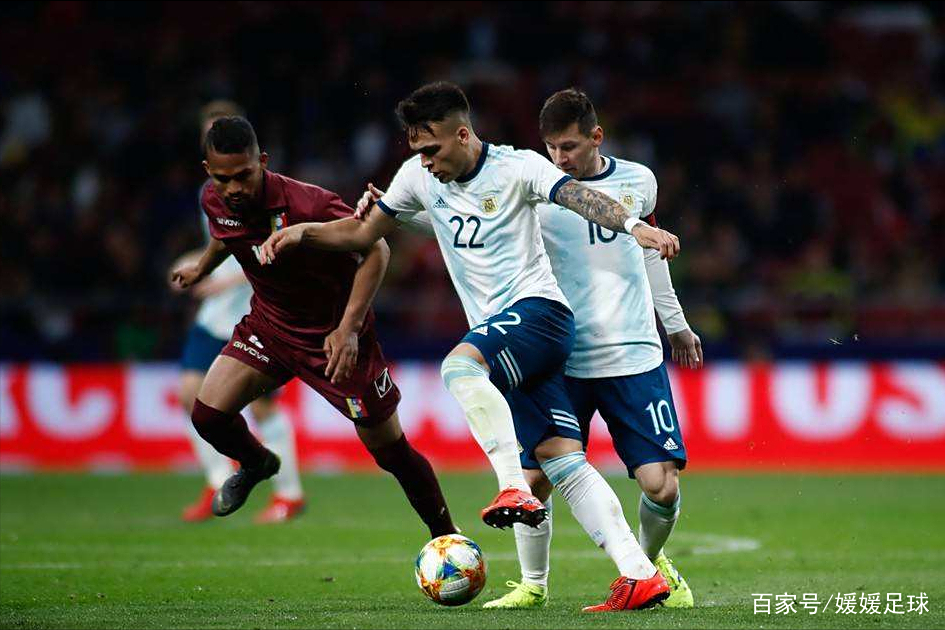 包含马赛客场击败对手，保持稳定排名的词条