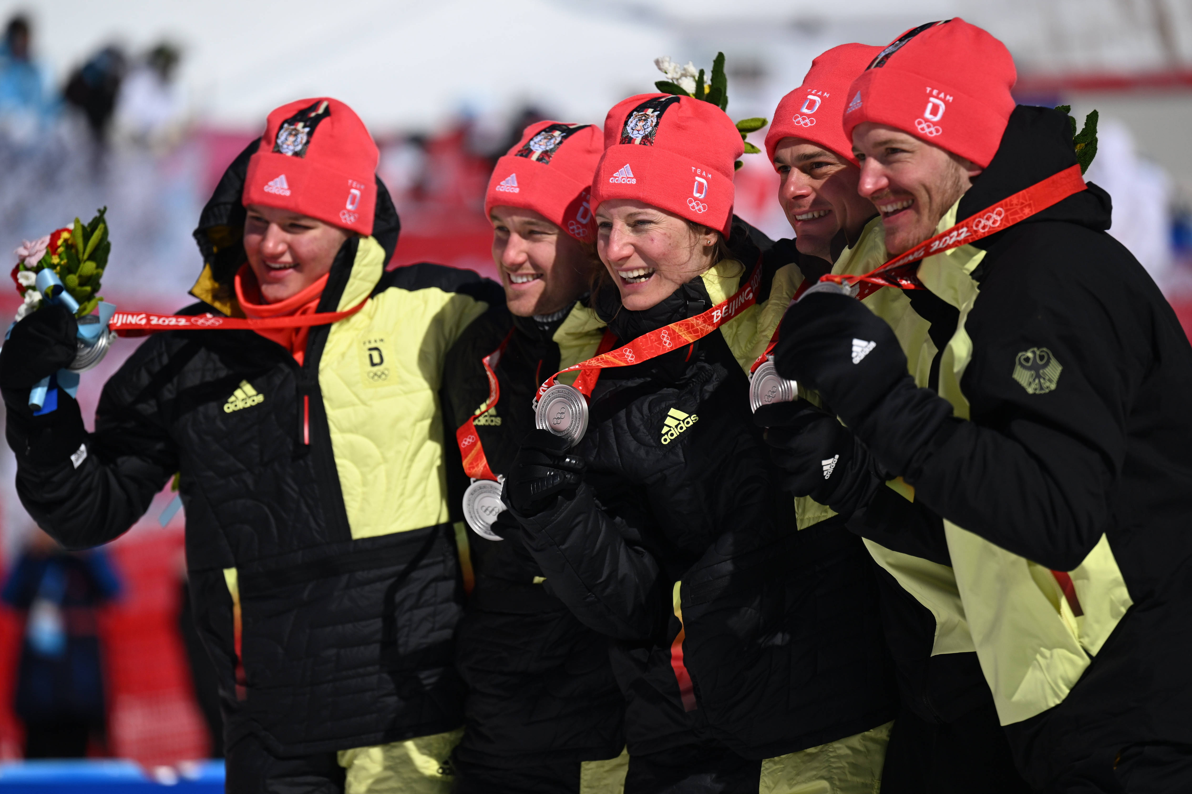 关于奥地利代表团在滑雪比赛中脱颖而出的信息