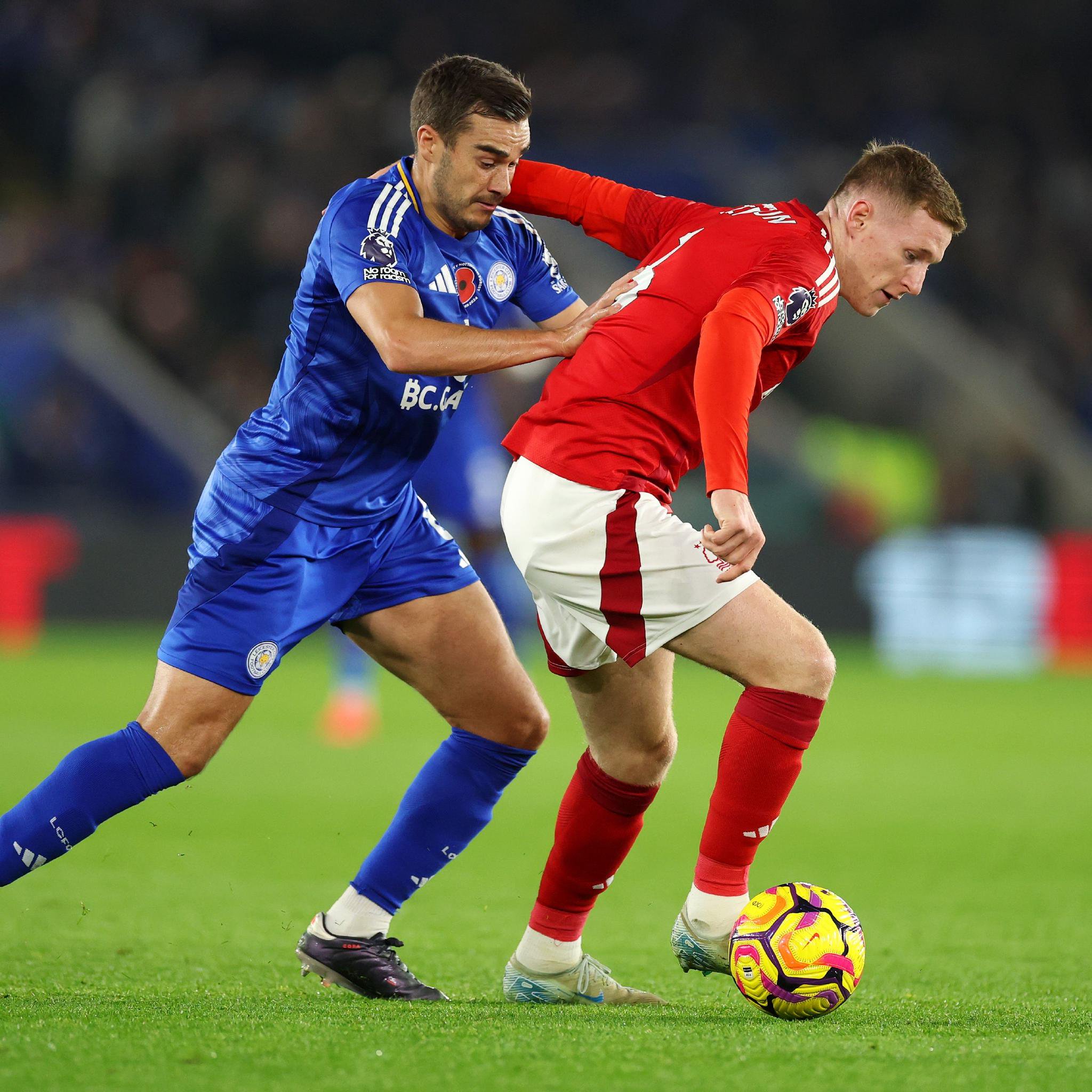 射手梅开二度虚惊一场爆冷赛况的简单介绍